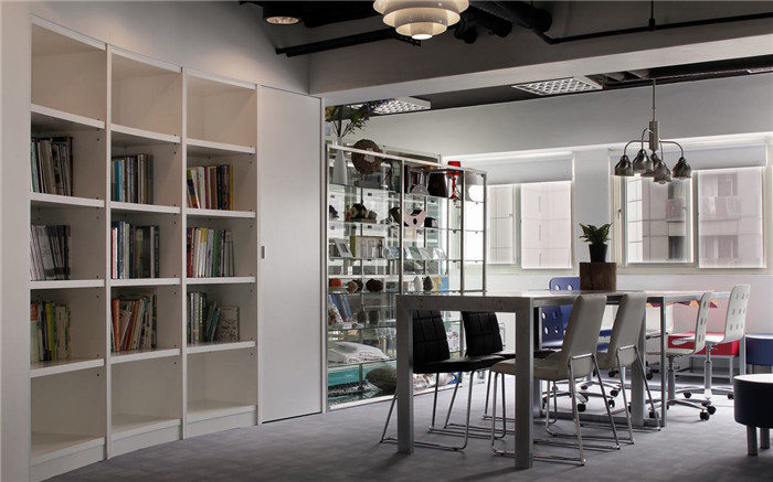 鄭州專業辦公室裝修公司分享設計公司辦公室裝修實景圖