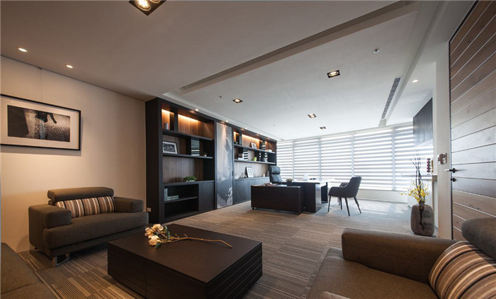 鄭州運輸集團(tuán)董事長辦公室裝修設(shè)計方案