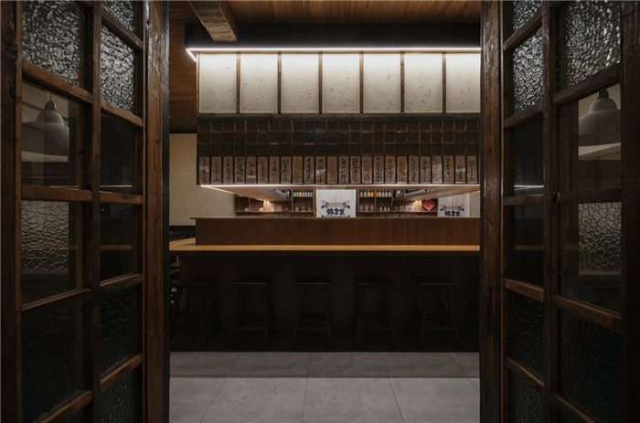 專業日料設計裝修公司推薦鄭州版深夜食堂裝修案例