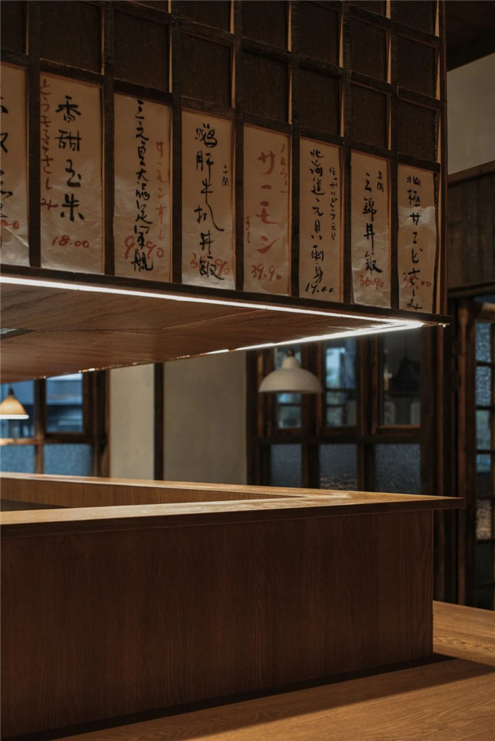 專業日料設計裝修公司推薦鄭州版深夜食堂裝修設計方案