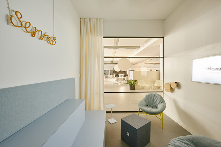 極簡LOFT風年輕的軟件初創(chuàng)公司辦公室裝修設(shè)計圖