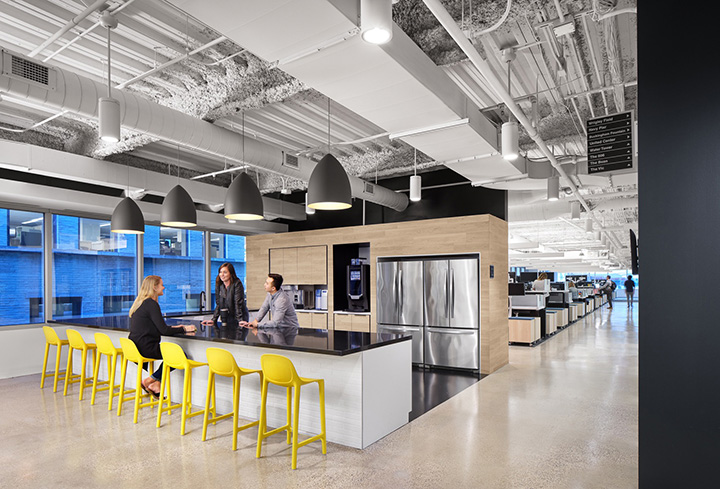 7000平在線招聘企業總部辦公樓水吧區裝修改造設計方案