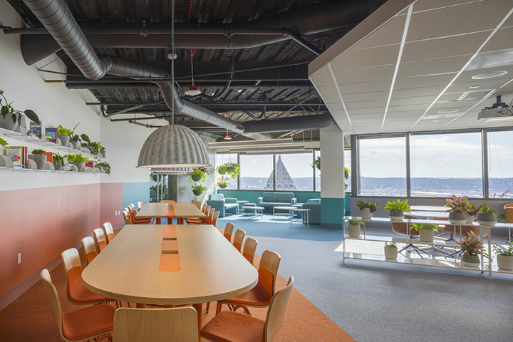 1200平時尚多彩醫療科技公司辦公室裝修設計案例