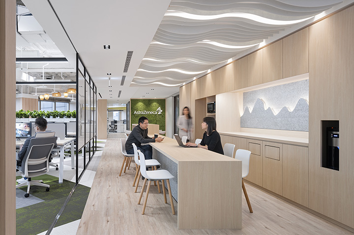 600平清新簡約風生物制藥公司辦公室水吧休閑區裝修設計方案