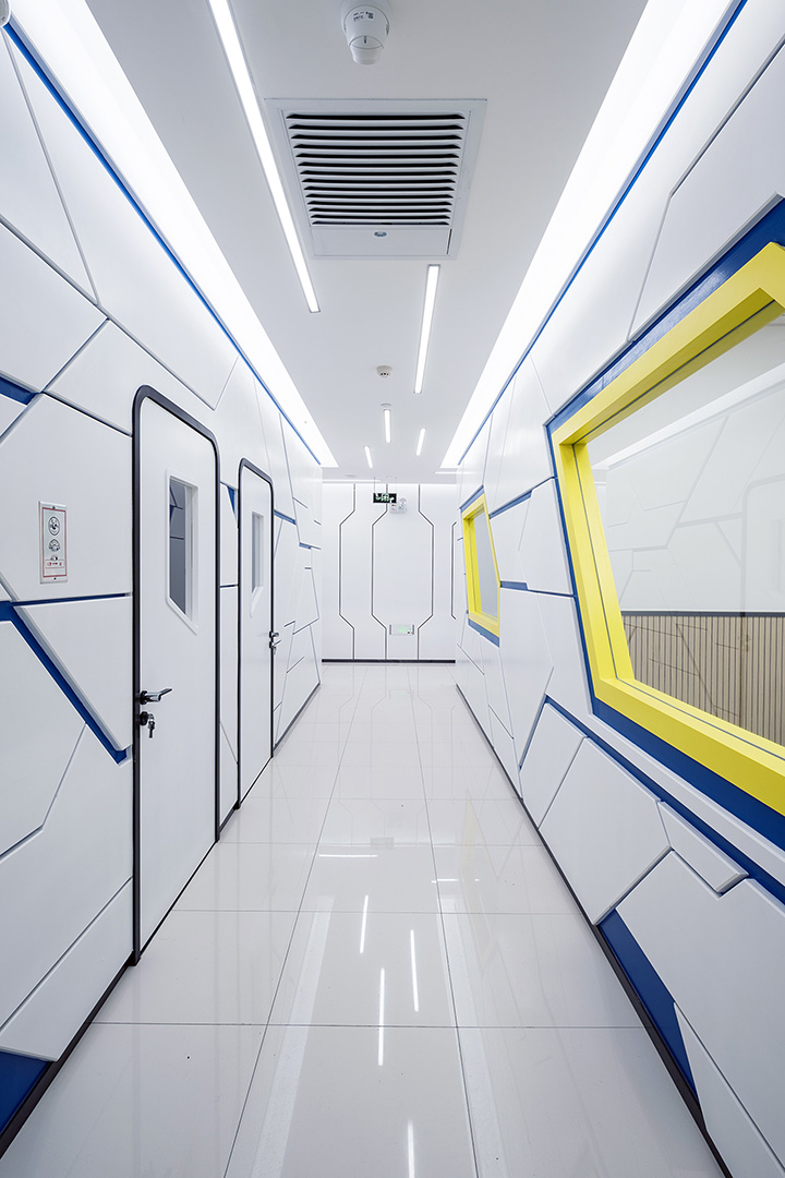 高思STEAM機器人編程教育培訓走廊裝修設計案例