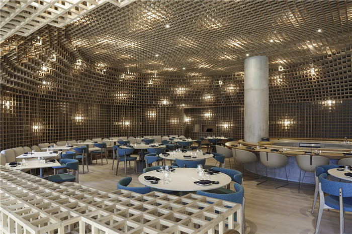 打破常規(guī) 國外創(chuàng)意Kosushi Miami日料餐廳裝修設計 打破常規(guī) 國外創(chuàng)意Kosushi Miami日料餐廳裝修設計