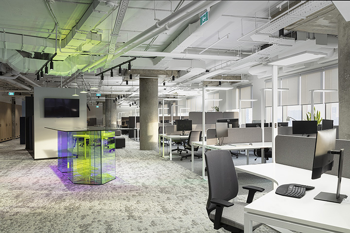 移動辦公理念下工業(yè)風(fēng)互聯(lián)網(wǎng)企業(yè)辦公室裝修設(shè)計方案
