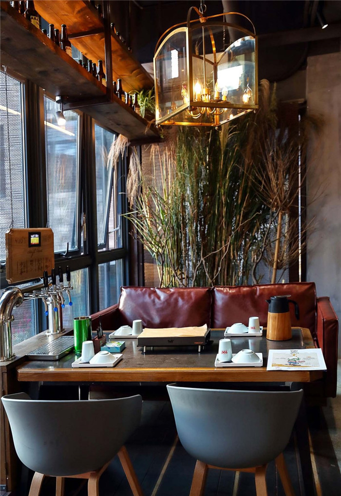 音樂+啤酒+燒烤一站式特色燒烤餐廳裝修設計方案 音樂+啤酒+燒烤一站式特色燒烤餐廳裝修設計方案