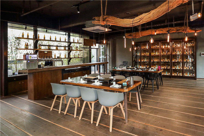 音樂+啤酒+燒烤一站式特色燒烤餐廳用餐區裝修設計方案 音樂+啤酒+燒烤一站式特色燒烤餐廳用餐區裝修設計方案