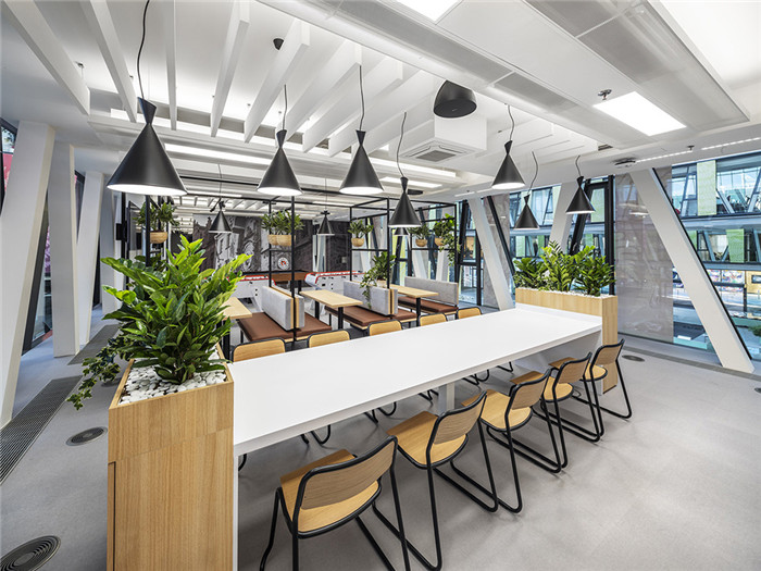 美國閃存制造科技公司可持續環保辦公裝修設計方案