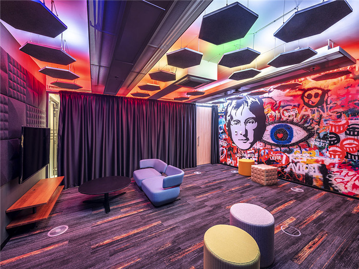 美國閃存制造科技公司可持續環保辦公裝修設計方案