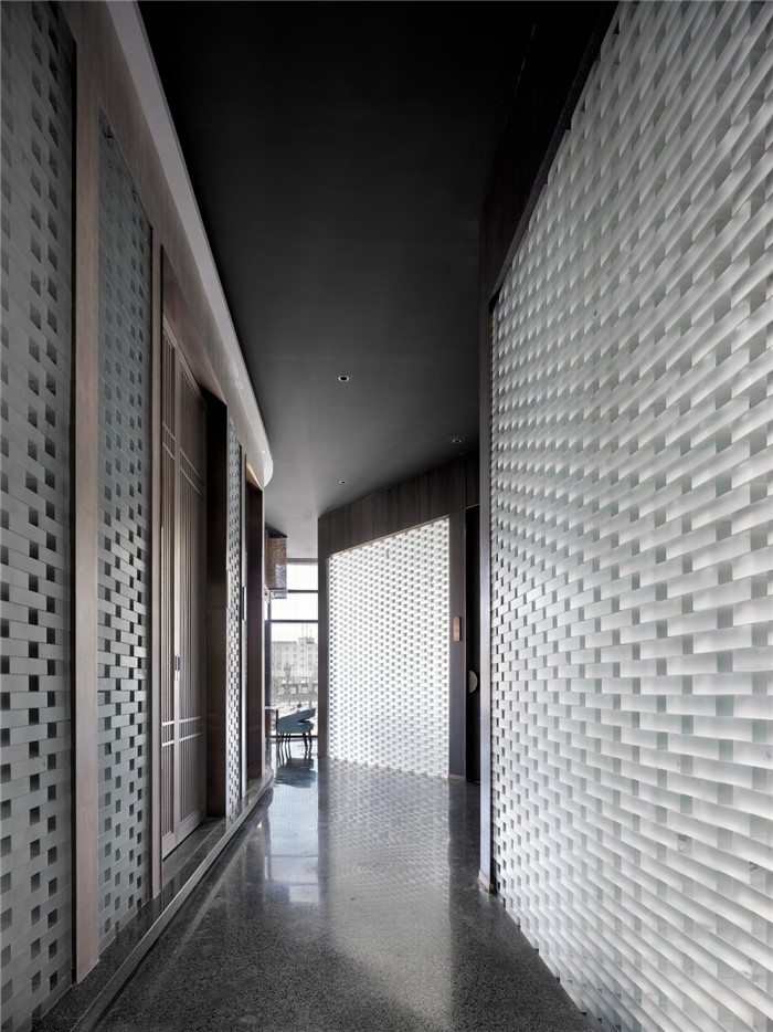 玻璃磚餐廳走廊設計圖-鄭州現代時尚中餐廳裝修設計案例 玻璃磚餐廳走廊設計圖-鄭州現代時尚中餐廳裝修設計案例