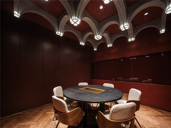 鄭州火鍋店裝修公司推薦朱雀特色主題火鍋店裝修案例 鄭州火鍋店裝修公司推薦朱雀特色主題火鍋店裝修案例