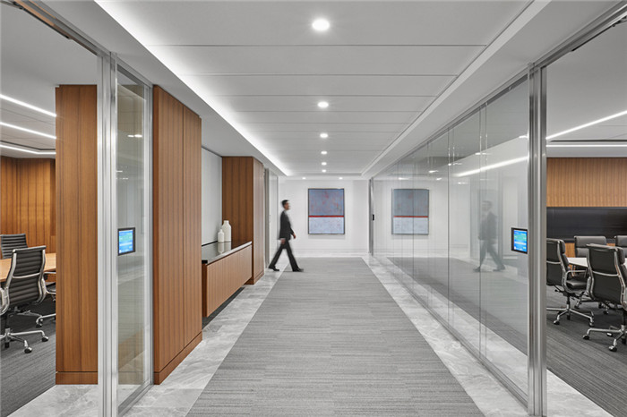 會議室裝修設計-現(xiàn)代極簡摩登風金融集團辦公大樓裝修改造設計方案