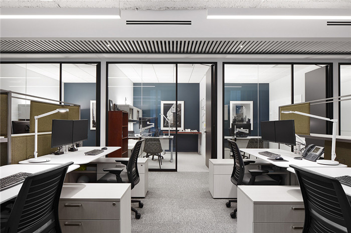 敞開辦公區裝修設計-如藝術畫廊般高品質房地產開發公司辦公樓裝修方案