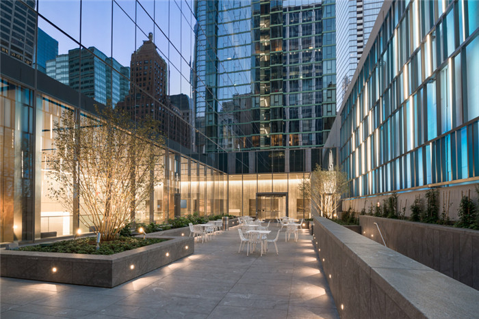 如藝術畫廊般高品質房地產開發公司辦公樓裝修方案