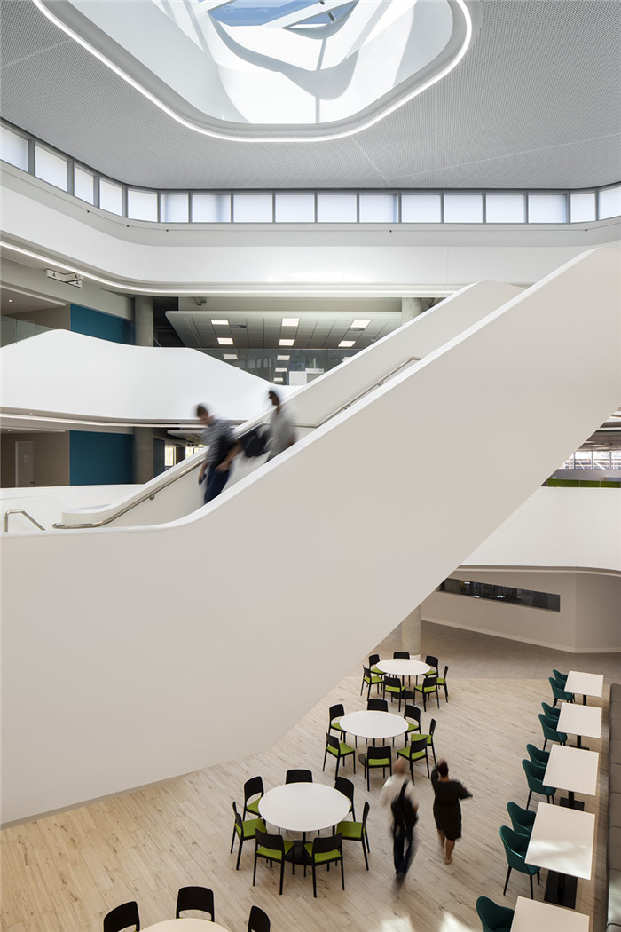 時尚優雅的Capitec銀行總部辦公大樓裝修設計方案