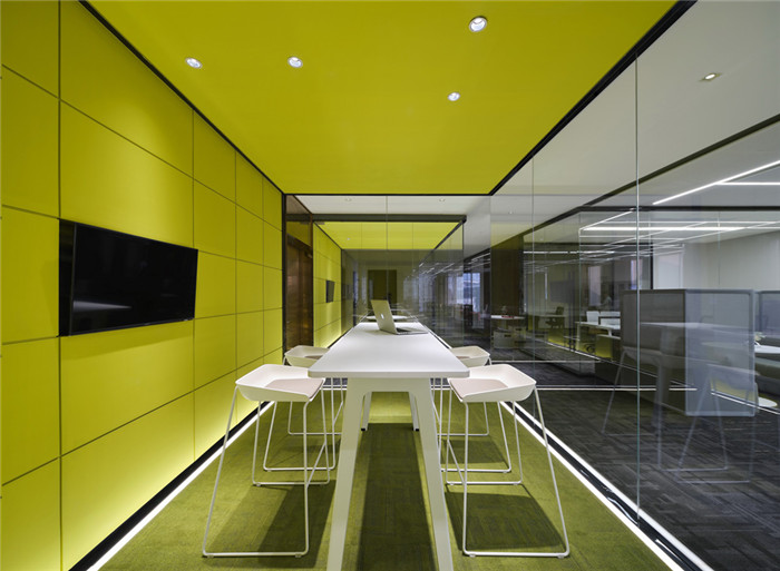 小型會議室裝修設計-綠地集團上海總部辦公室裝修  引領智慧辦公設計風尚