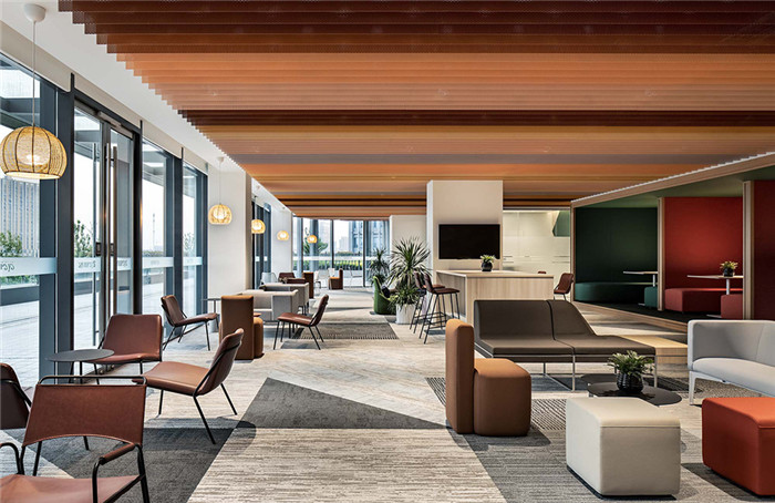 辦公室休閑區(qū)設(shè)計(jì)-以芯片盒子為靈感的高科技企業(yè)總部辦公樓裝修方案 辦公室休閑區(qū)設(shè)計(jì)-以芯片盒子為靈感的高科技企業(yè)總部辦公樓裝修方案