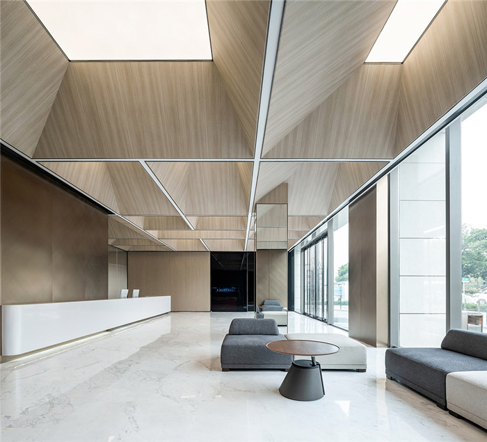 一樓接待大廳裝修設計-大氣靈動多元化的旭輝地產總部辦公樓裝修方案 一樓接待大廳裝修設計-大氣靈動多元化的旭輝地產總部辦公樓裝修方案