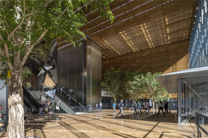 美國康卡斯特技術中心高端寫字樓裝修設計方案 美國康卡斯特技術中心高端寫字樓裝修設計方案