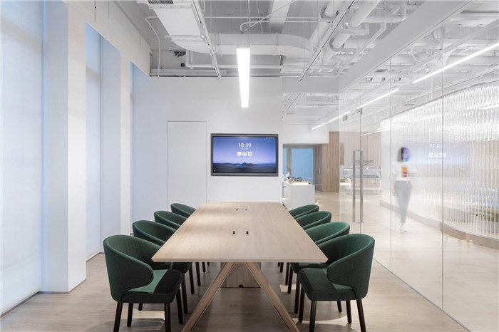 時尚大氣又經濟實用的汽車展廳裝修設計方案 時尚大氣又經濟實用的汽車展廳裝修設計方案