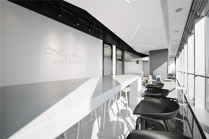 茶水間裝修設計-650平黑白灰極簡風奢侈品公司辦公室裝修方案 茶水間裝修設計-650平黑白灰極簡風奢侈品公司辦公室裝修方案