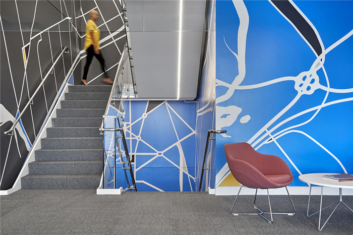 樓梯裝修設(shè)計(jì)-開(kāi)放明亮的創(chuàng)意國(guó)外政府辦公樓裝修設(shè)計(jì)方案 樓梯裝修設(shè)計(jì)-開(kāi)放明亮的創(chuàng)意國(guó)外政府辦公樓裝修設(shè)計(jì)方案