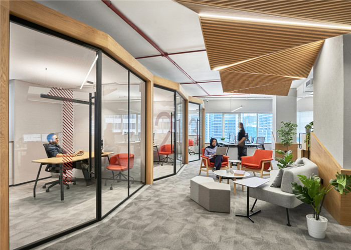 開放協(xié)作多元的國外建筑設計公司辦公室裝修案例 開放協(xié)作多元的國外建筑設計公司辦公室裝修案例