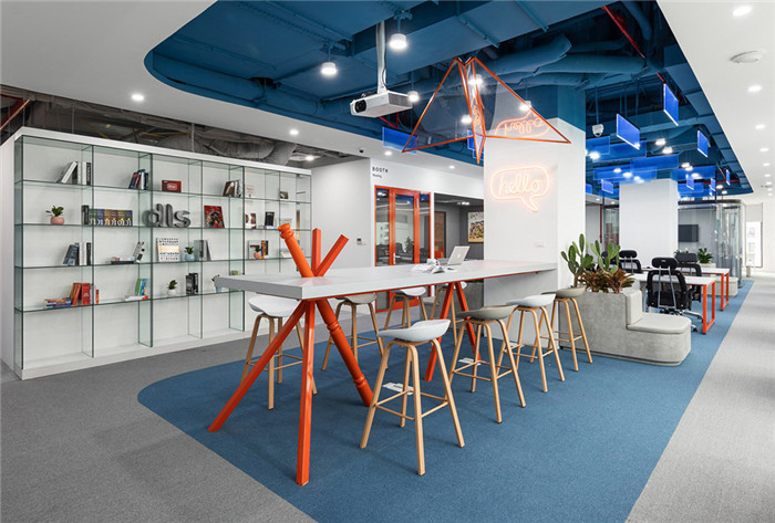 員工活動區裝修設計-科技簡約風跨界電子商務公司辦公室裝修設計方案 員工活動區裝修設計-科技簡約風跨界電子商務公司辦公室裝修設計方案