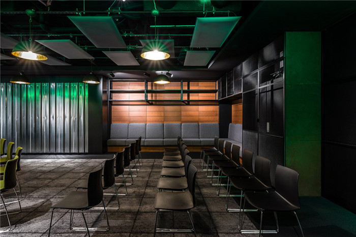 充滿科技質感的200平數(shù)字化公司辦公室裝修方案 充滿科技質感的200平數(shù)字化公司辦公室裝修方案