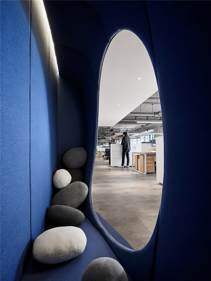 特色休閑區(qū)裝修設(shè)計(jì)-簡(jiǎn)潔高效的知名建筑設(shè)計(jì)公司辦公室裝修方案 特色休閑區(qū)裝修設(shè)計(jì)-簡(jiǎn)潔高效的知名建筑設(shè)計(jì)公司辦公室裝修方案