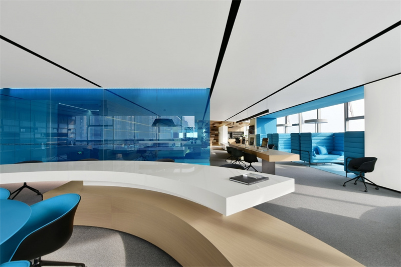 超越工位:保利K18打造第四代體驗式辦公空間設計 超越工位:保利K18打造第四代體驗式辦公空間設計