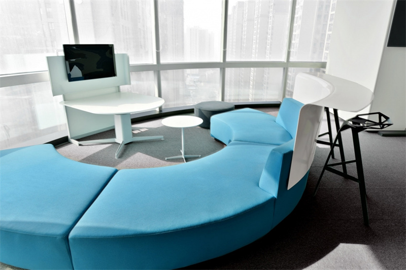 超越工位:保利K18打造第四代體驗式辦公空間設計 超越工位:保利K18打造第四代體驗式辦公空間設計