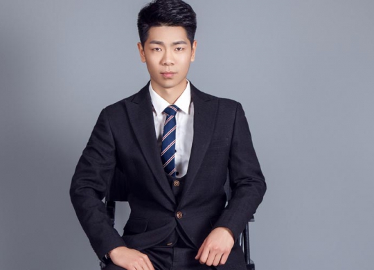 設計師：楊振東